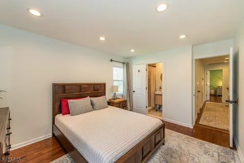 $1,200,000 | 142 Crescent Road, Florham Park, NJ 07932