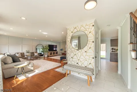 $1,200,000 | 142 Crescent Road, Florham Park, NJ 07932