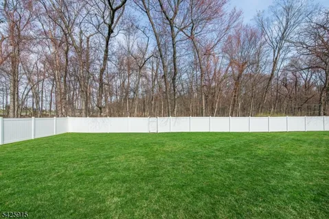 $1,200,000 | 142 Crescent Road, Florham Park, NJ 07932