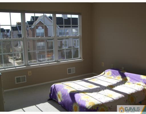 1410 Plymouth Road North Brunswick, NJ 08902 - Photo 6 of 9