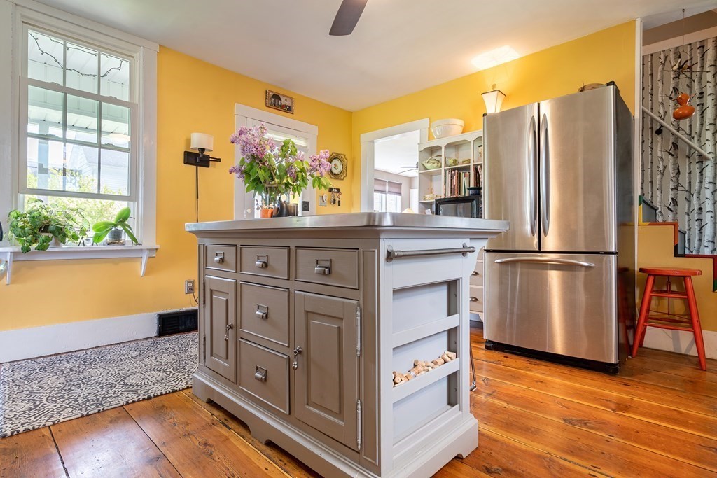 200 Chestnut Plain Road Whately, MA 01093 - Photo 13 of 41