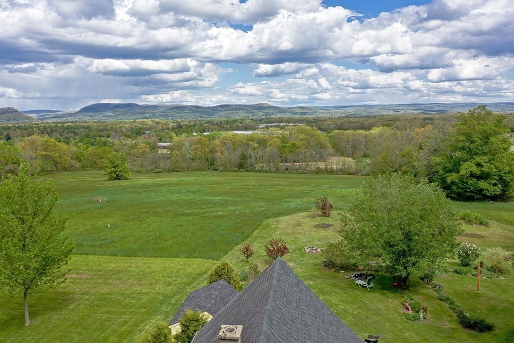 200 Chestnut Plain Road Whately, MA 01093 - Photo 4 of 41