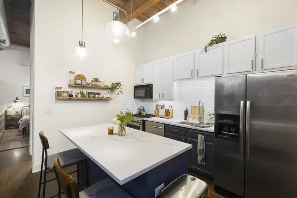 $2,900 | 1500 West Monroe Street, Unit 408, Chicago, IL 60607