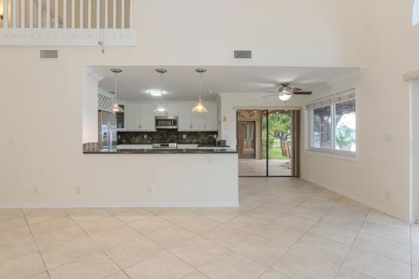 $5,300 | Undisclosed Address, Pembroke Pines, FL 33029