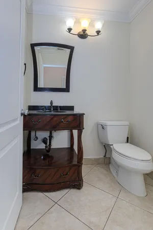 $5,300 | Undisclosed Address, Pembroke Pines, FL 33029