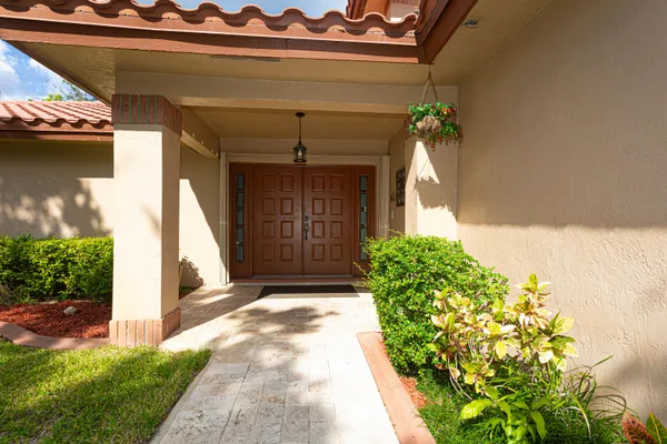 $5,300 | Undisclosed Address, Pembroke Pines, FL 33029