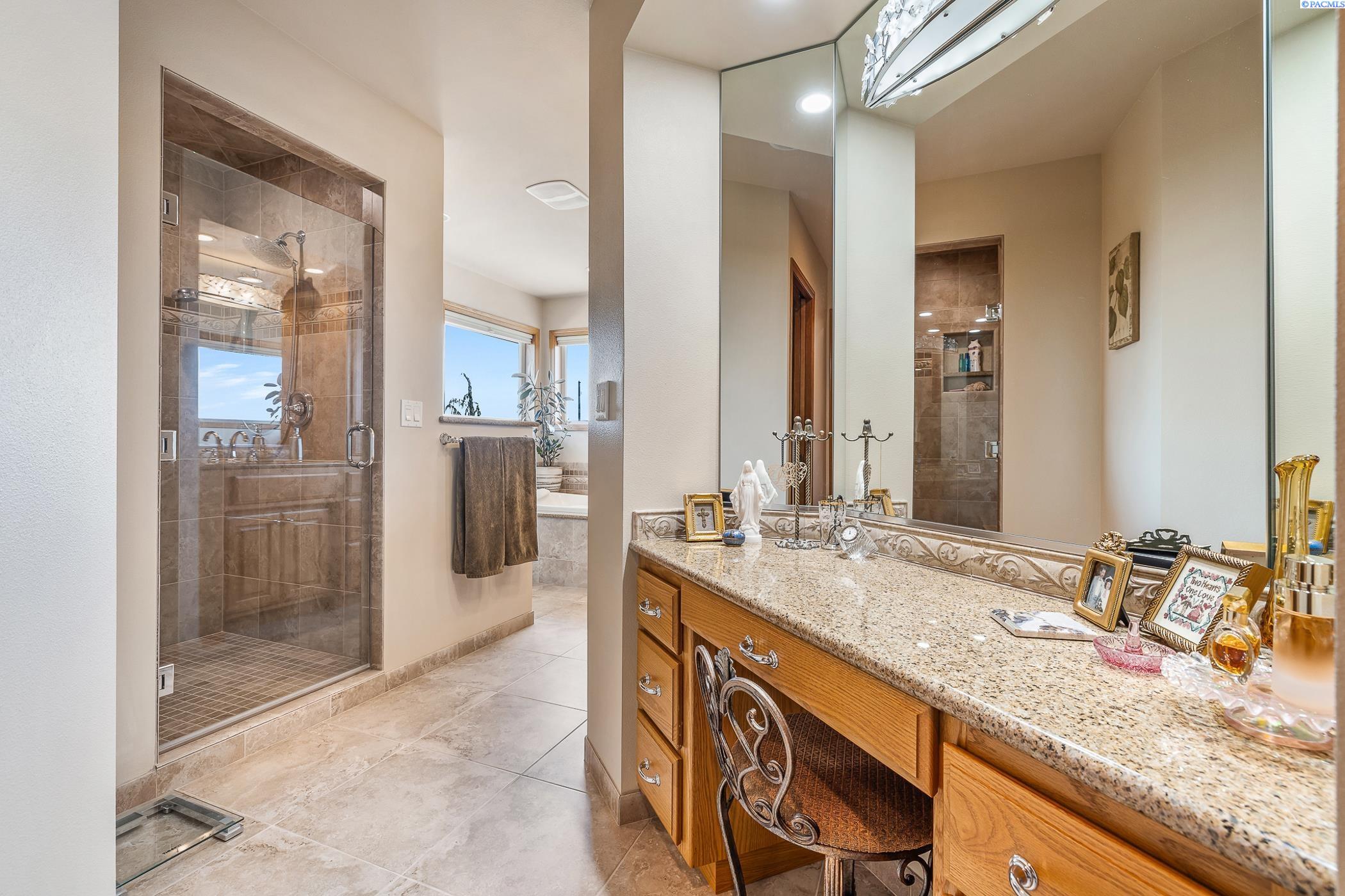 4008 South Morain Loop Kennewick, WA 99337 - Photo 29 of 49 Gallery Image 29