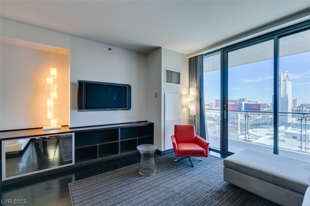 4381 West Flamingo Road, Unit 17312 Las Vegas, NV 89103 - Photo 20 of 39