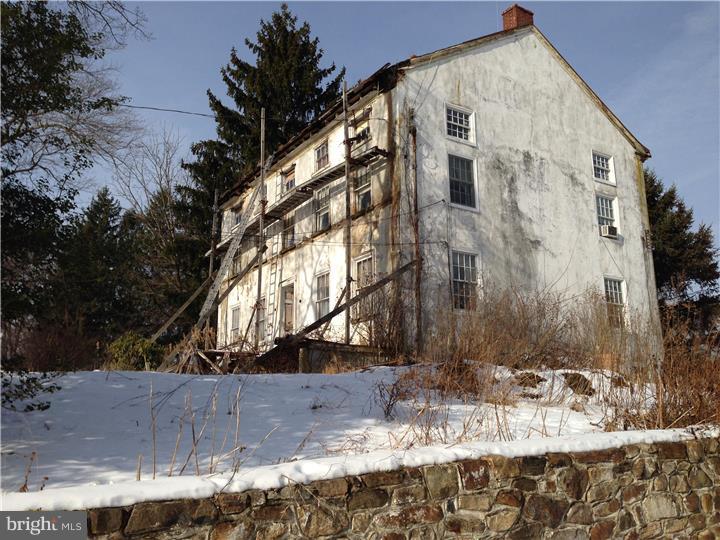 1543 St Matthews Road Chester Springs, PA 19425 - Photo 1 of 13 Exterior