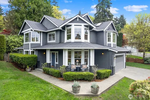 $1,700,000 | 6323 Northeast 130th Place, Kirkland, WA 98034