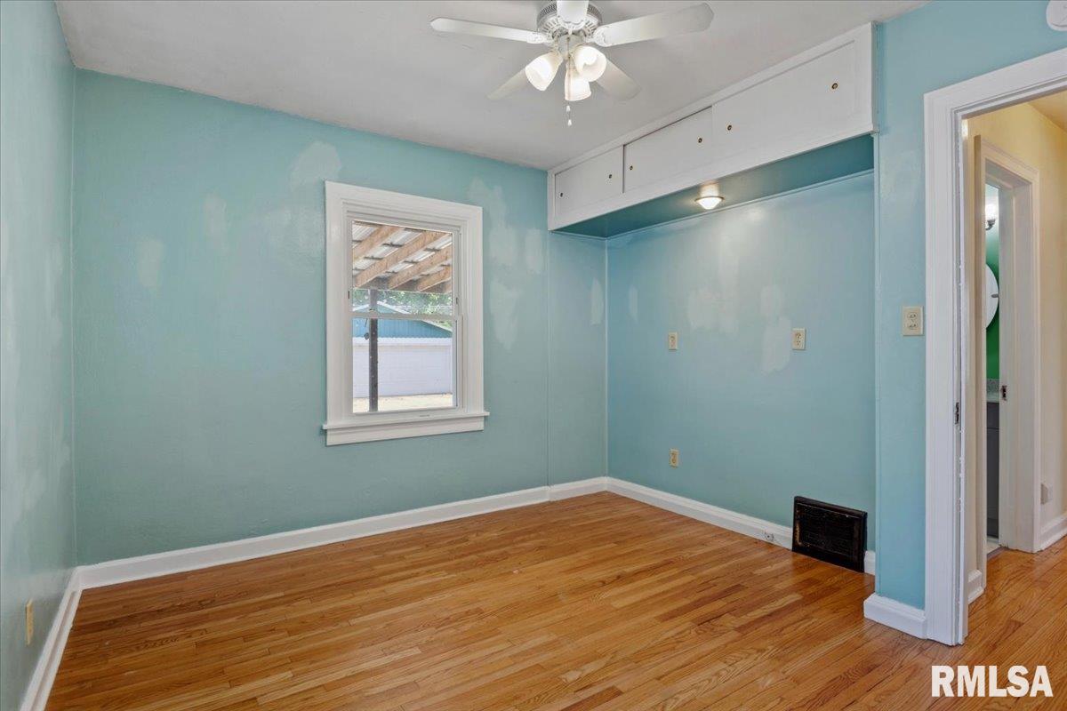 2924 South 3rd Street Springfield, IL 62703 - Photo 14 of 37
