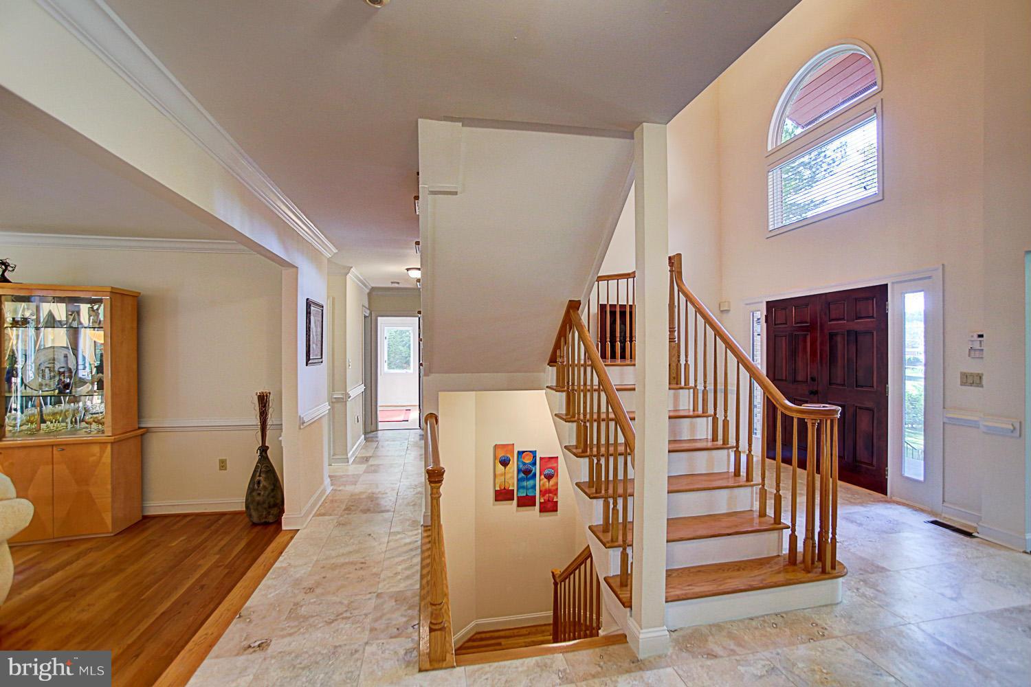 1725 Beulah Road Vienna, VA 22182 - Photo 9 of 30 Foyer