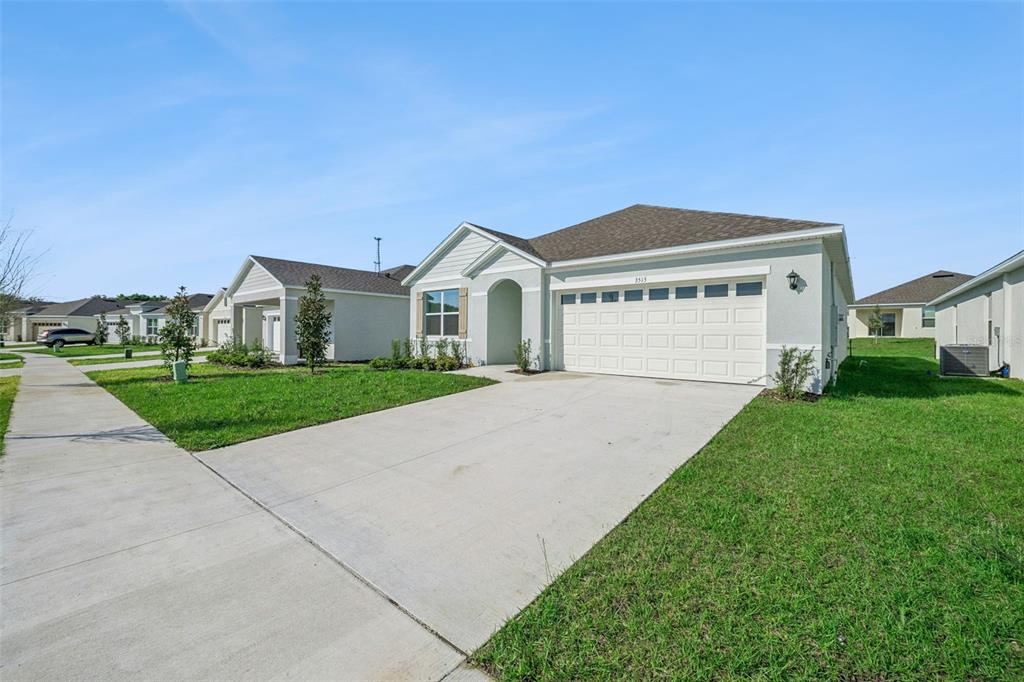 3515 Nettle Loop Tavares, FL 32778 - Photo 33 of 58