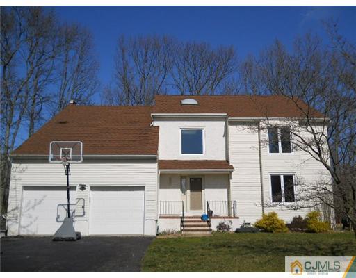 24 Rimwood Drive Howell, NJ 07731 - Photo 1 of 14 Gallery Image 1