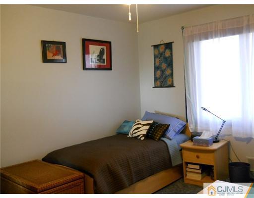24 Rimwood Drive Howell, NJ 07731 - Photo 12 of 14 Gallery Image 12