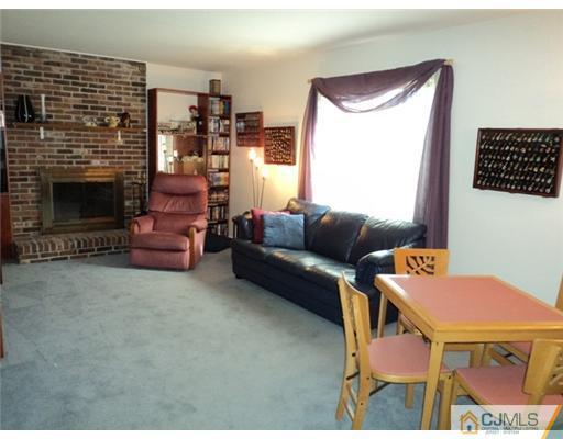 24 Rimwood Drive Howell, NJ 07731 - Photo 8 of 14 Gallery Image 8