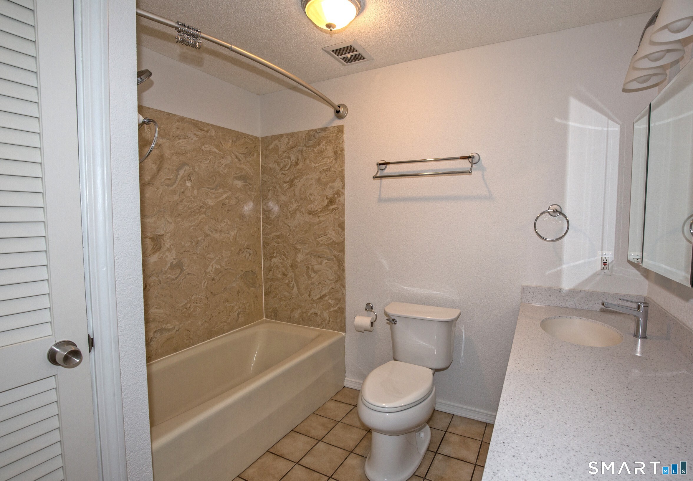 143 Cottage Road Enfield, CT 06082 - Photo 33 of 40