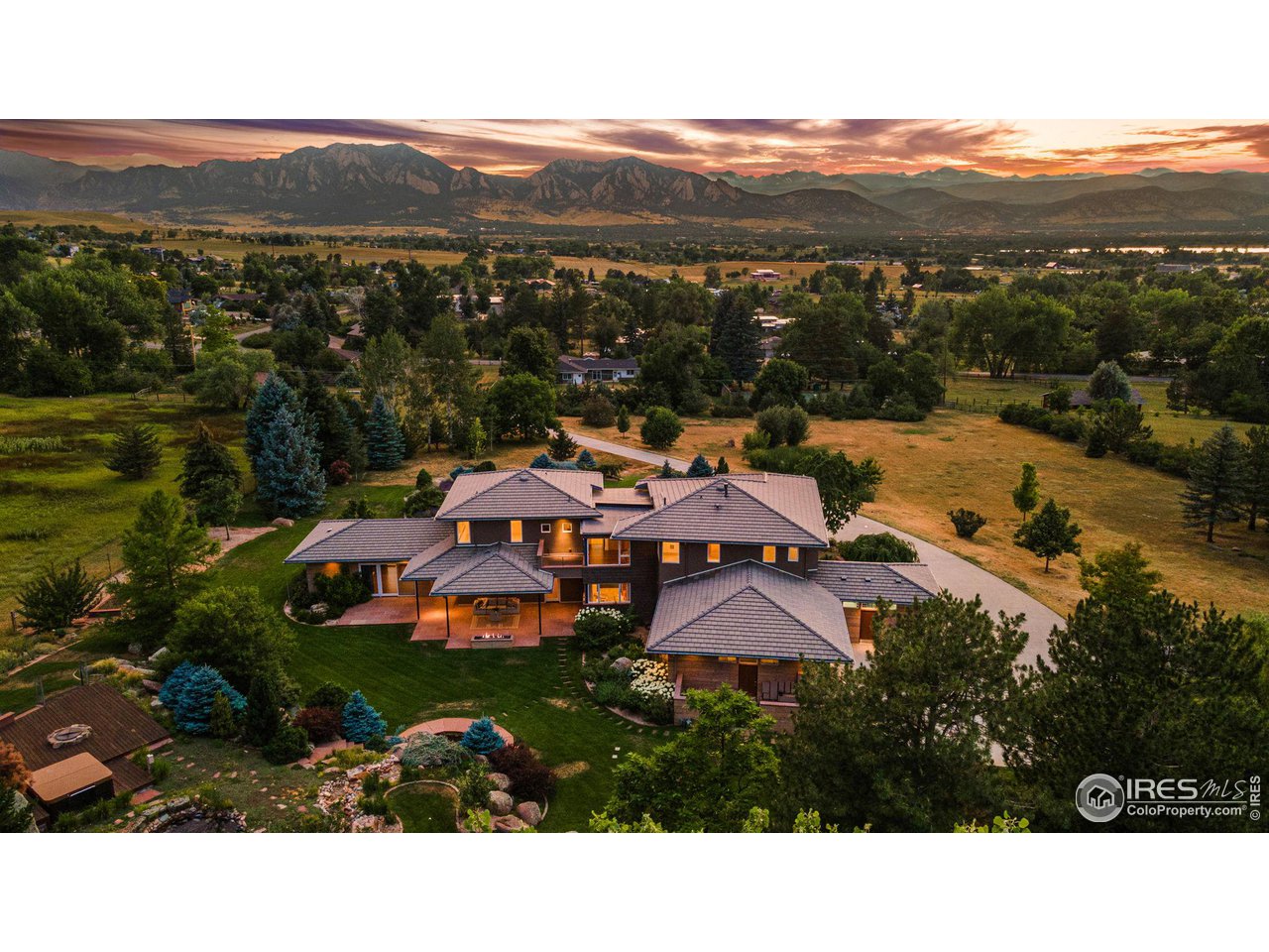 1000 Spring Drive Boulder, CO 80303 - Photo 39 of 40 a view of a town with mountains in the background