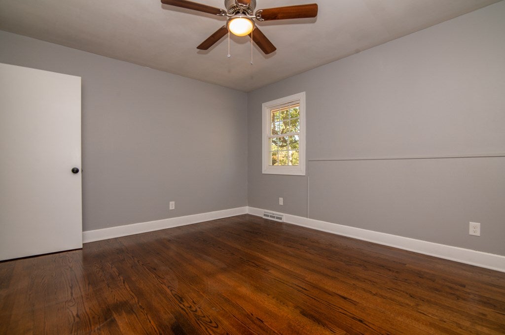 229 Evergreen Road Clarksville, VA 23927 - Photo 19 of 61 Gallery Image 19