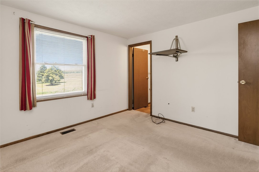 118 Wickens Road Chili, NY 14546 - Photo 16 of 50