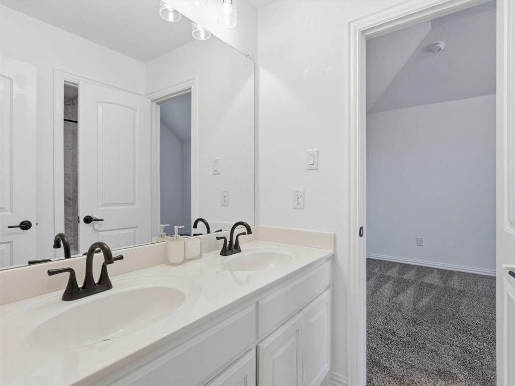 1507 Migration Way Mansfield, TX 76063 - Photo 34 of 40