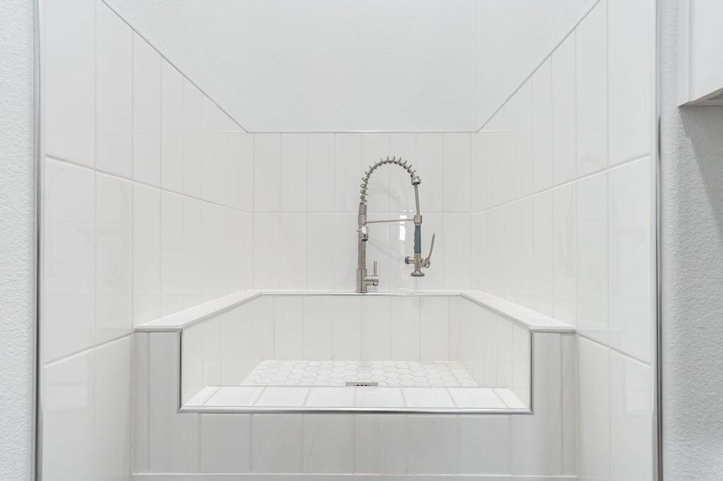 6601 North C R 1500 Shallowater, TX 79363 - Photo 24 of 39