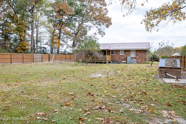 $229,900 | 950 Auctioneer Road, Clinton, NC 28328