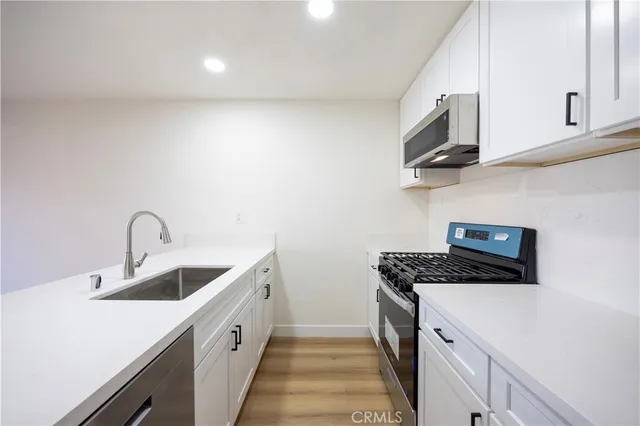 $1,890 | 115 North Walnuthaven Drive, Unit 1, West Covina, CA 91790