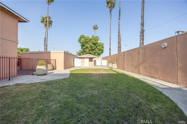 $1,890 | 115 North Walnuthaven Drive, Unit 1, West Covina, CA 91790