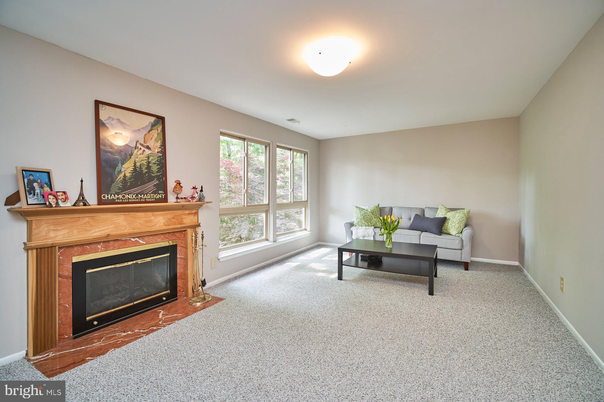 8729 Ridge Hollow Court Springfield, VA 22152 - Photo 13 of 31 Gallery Image 13