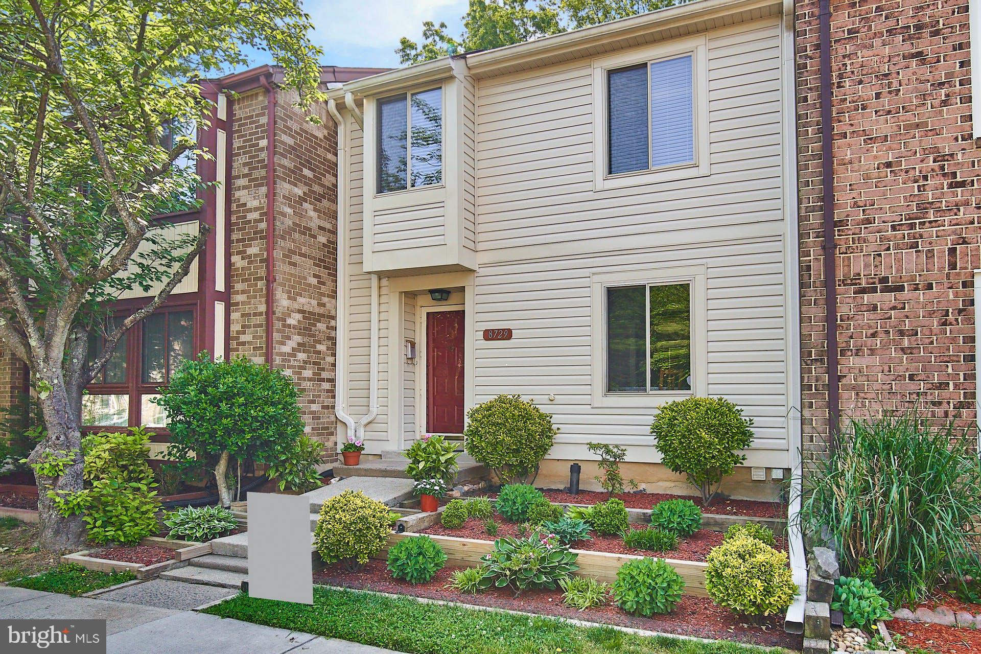 8729 Ridge Hollow Court Springfield, VA 22152 - Photo 3 of 31 Gallery Image 3