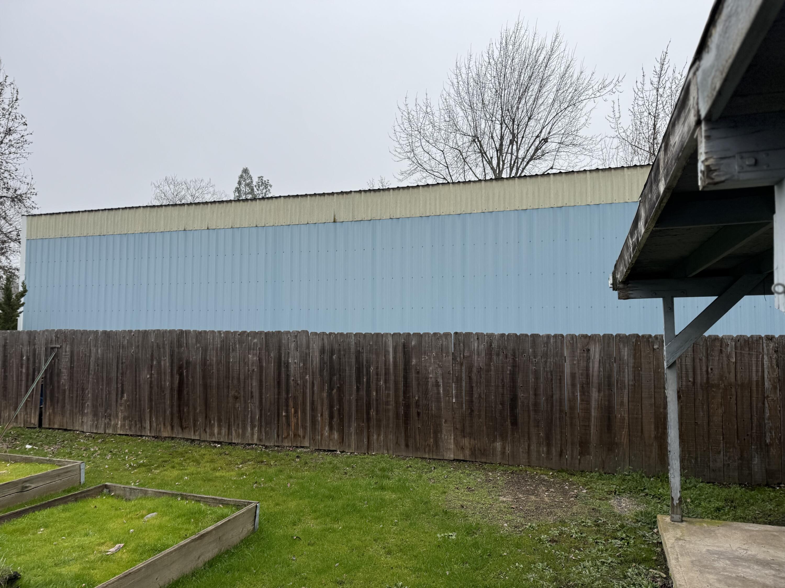 2488 Roberts Road Medford, OR 97504 - Photo 11 of 11 IMG_8224