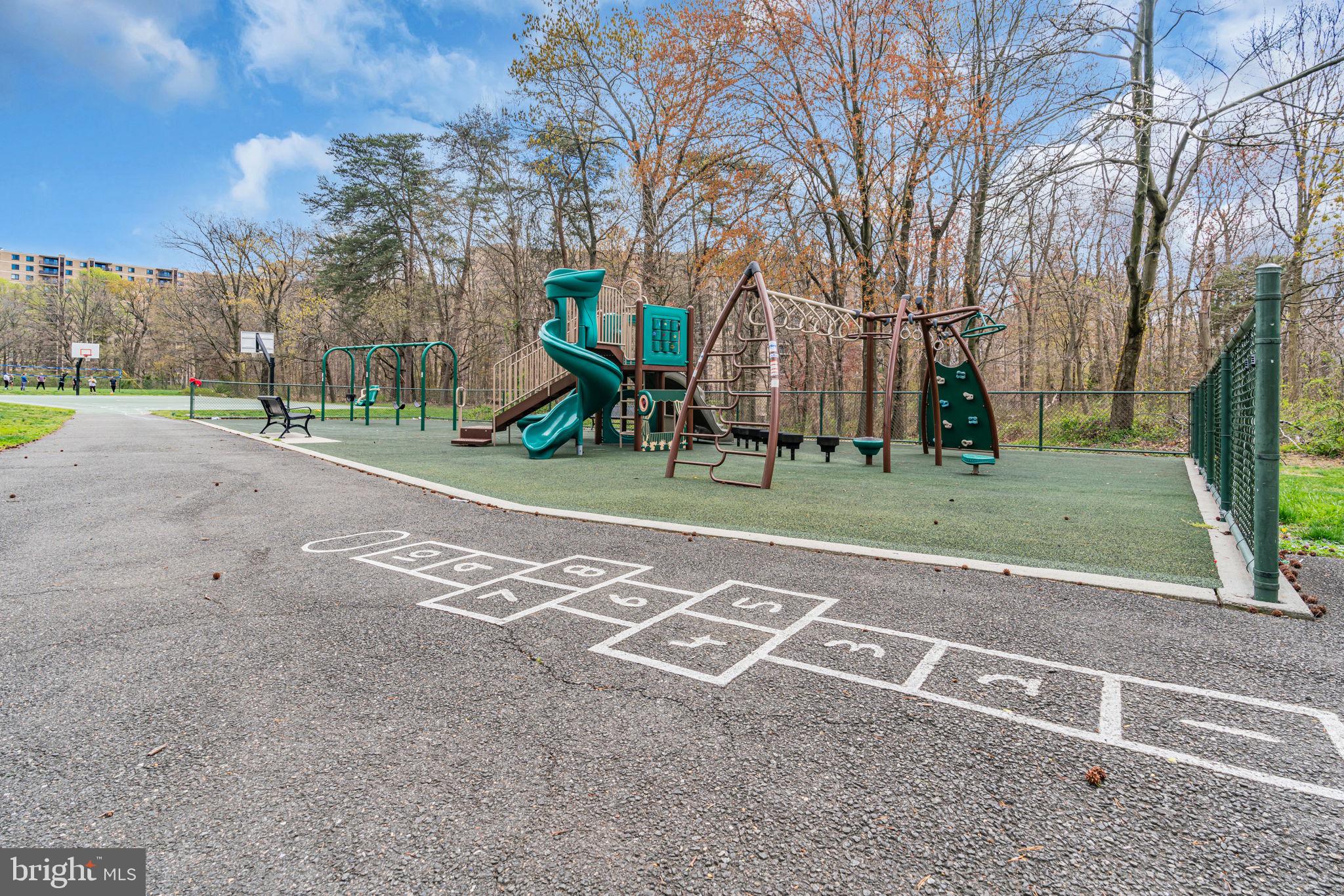 6145 Edsall Road, Unit K Alexandria, VA 22304 - Photo 28 of 38