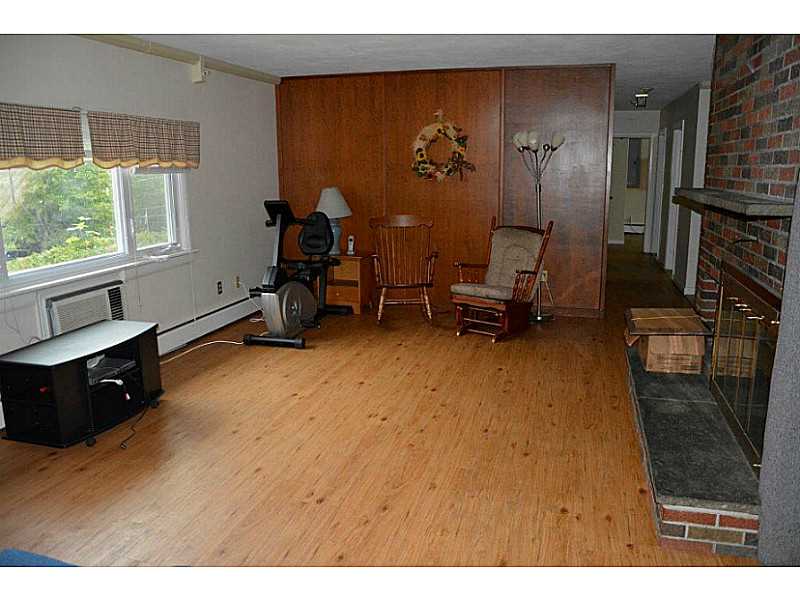 626 Mendon Road North Smithfield, RI 02896 - Photo 6 of 11 Living Room.