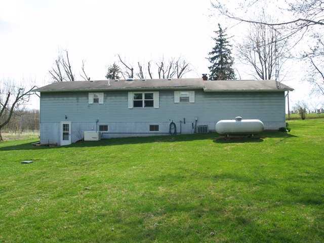 92 White Road Centerburg, OH 43011 - Photo 3 of 16 Gallery Image 3