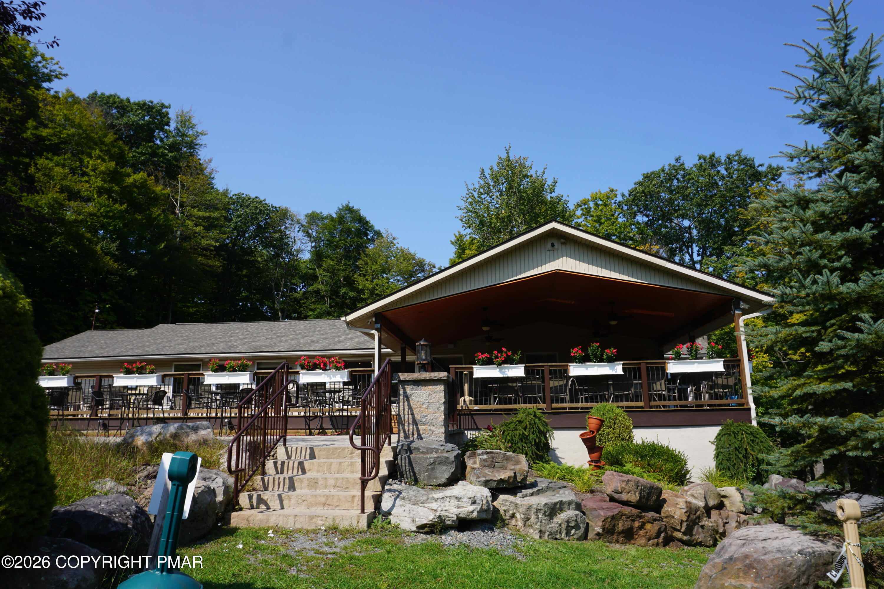 106 Ridge Road Pocono Lake, PA 18347 - Photo 7 of 8 DSC02775