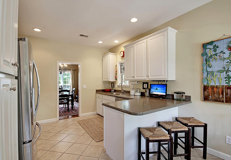 99 Oyster Point Row Charleston, SC 29412 - Photo 6 of 26 827_831-copy