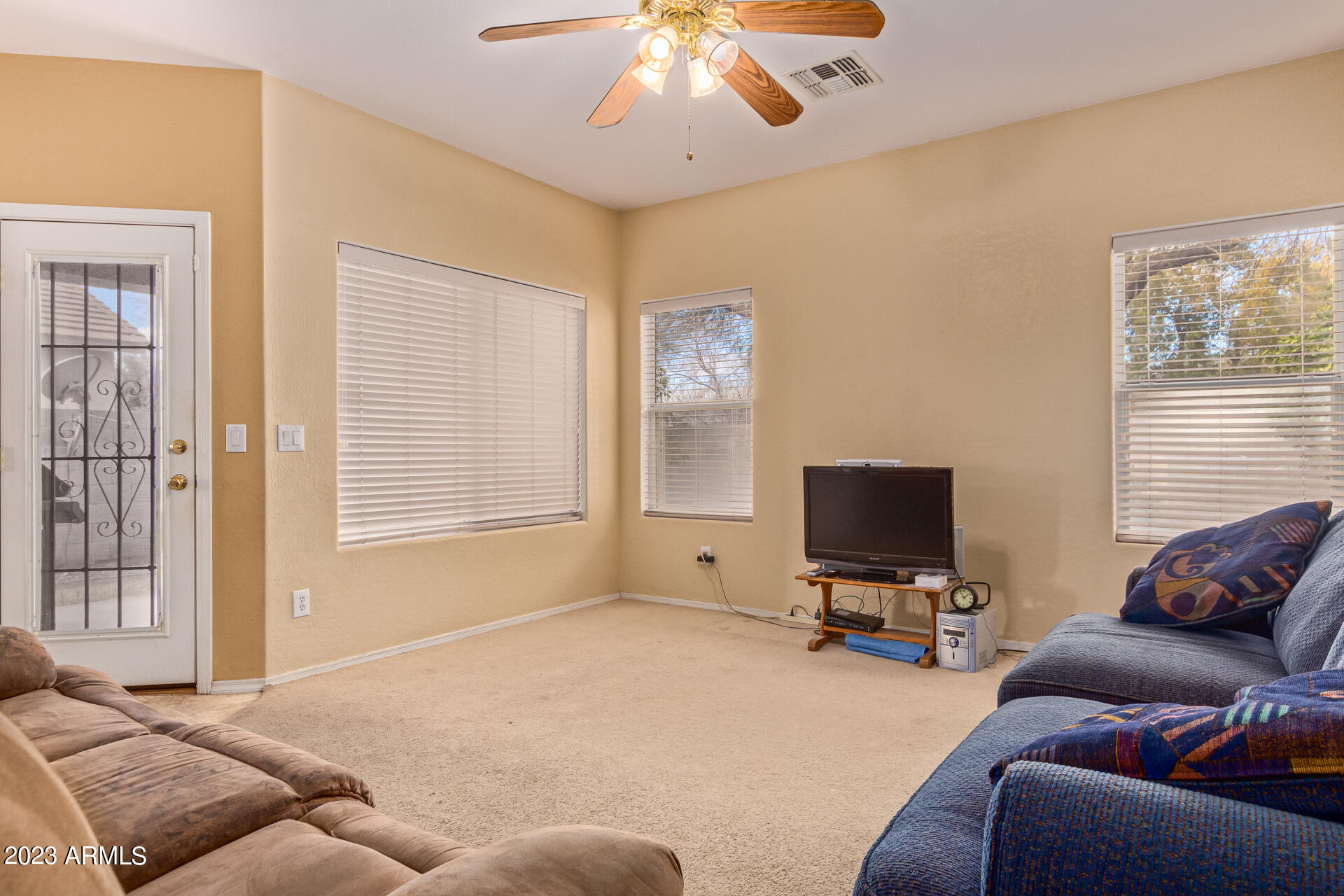 1694 South Rome Street Gilbert, AZ 85295 - Photo 11 of 37 13-Rome