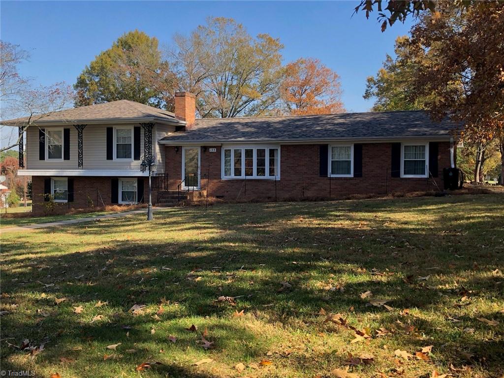 155 West Lake Road Eden, NC 27288 - Photo 1 of 2 Gallery Image 1