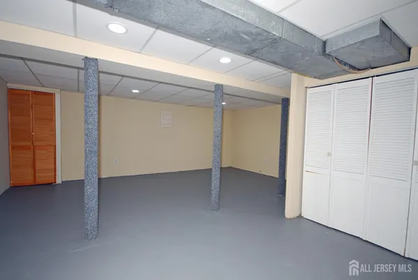 an empty room with closet