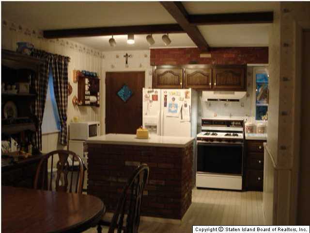 218 Mill Road Staten Island, NY 10306 - Photo 3 of 8 Additional Photo