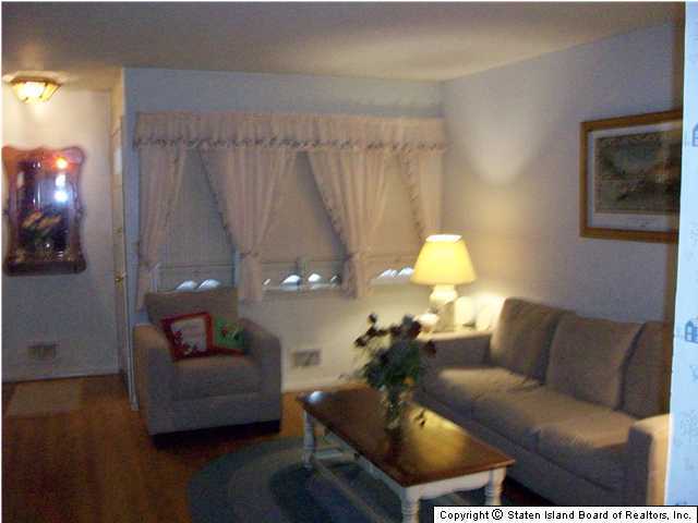 218 Mill Road Staten Island, NY 10306 - Photo 4 of 8 Additional Photo