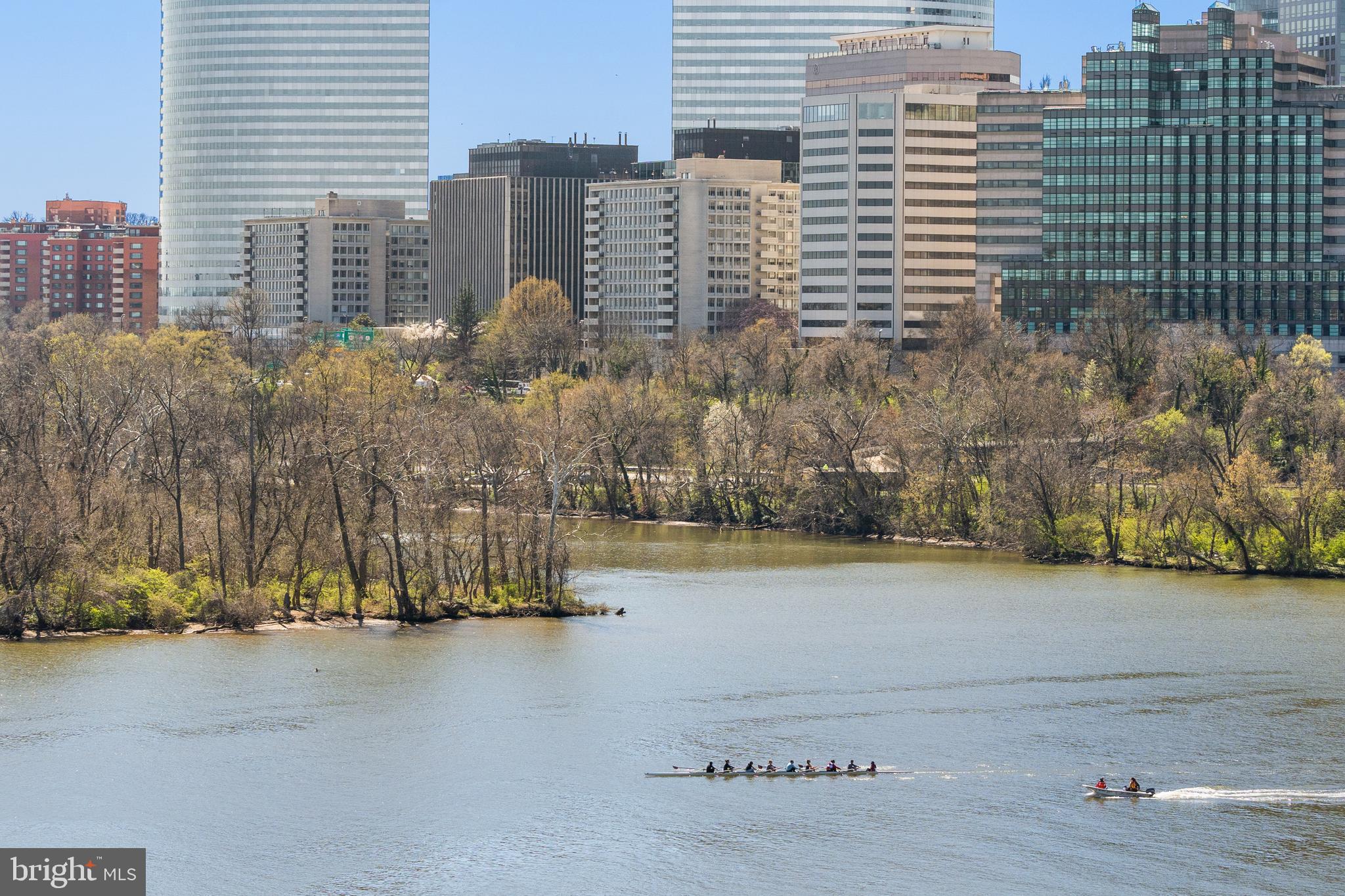 3299 K Street Northwest, Unit 704 Washington, DC 20007 - Photo 13 of 34 Rosslyn Views