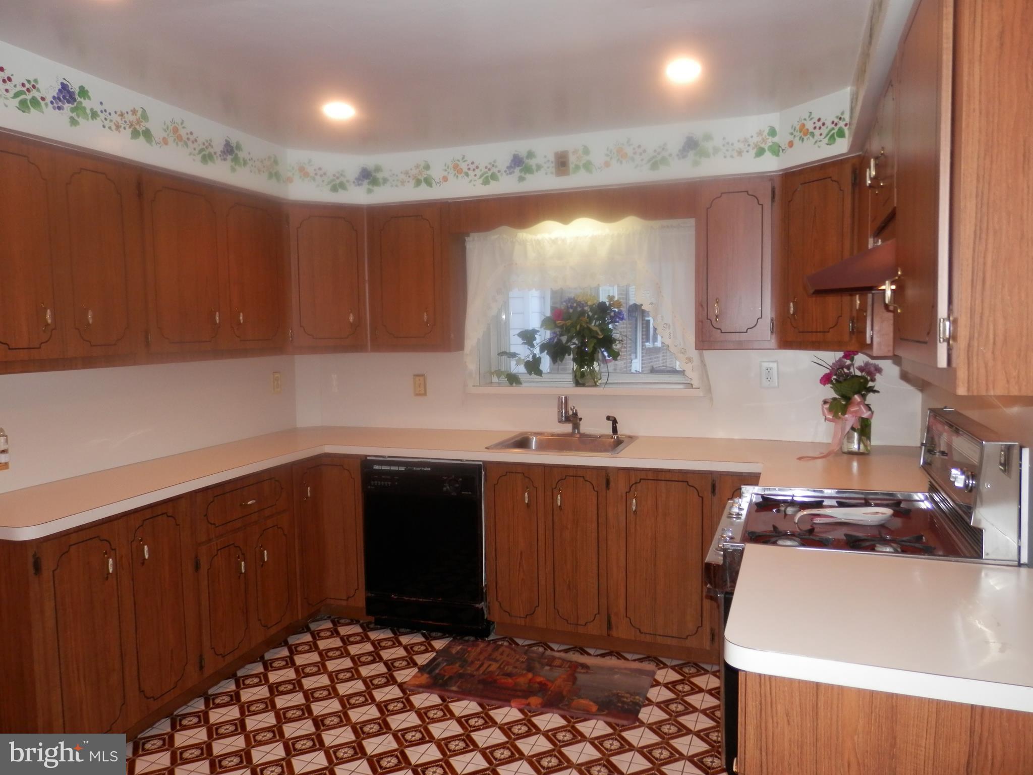 7 West Forestview Road Brookhaven, PA 19015 - Photo 22 of 54 Gallery Image 22
