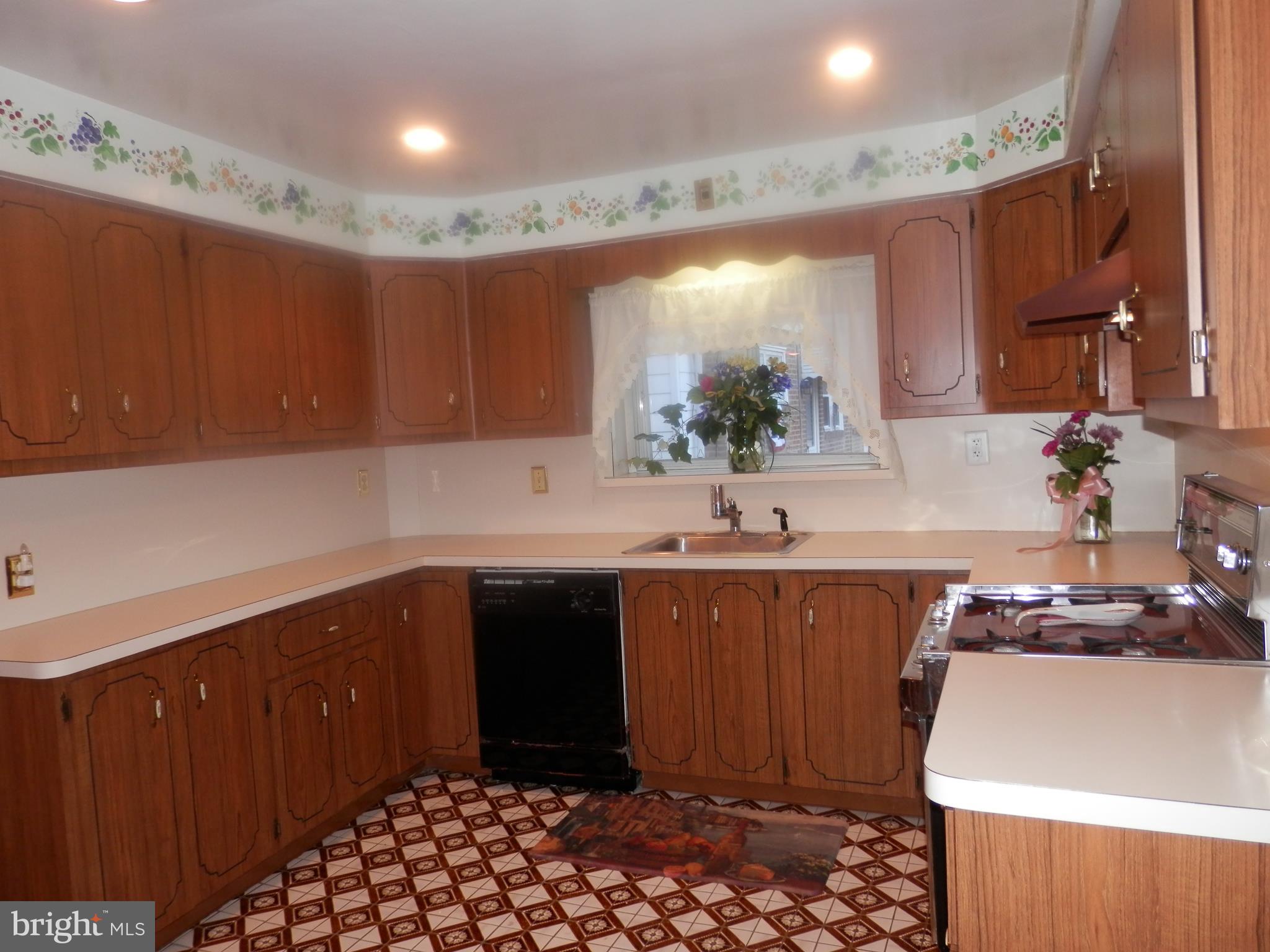 7 West Forestview Road Brookhaven, PA 19015 - Photo 24 of 54 Gallery Image 24