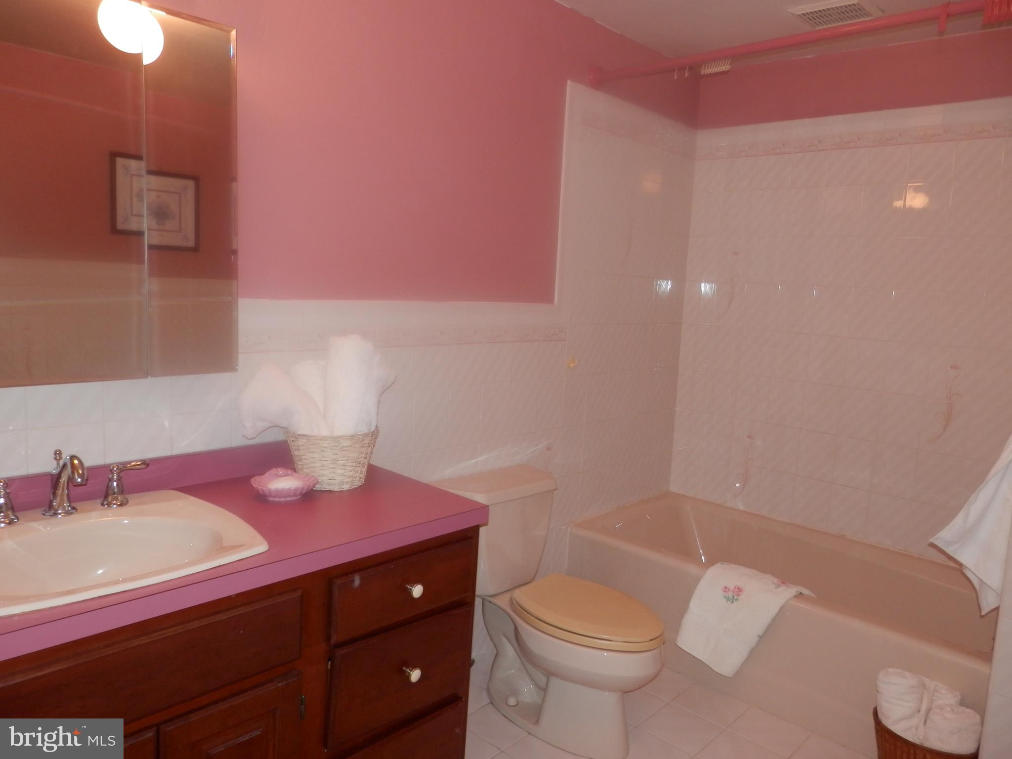 7 West Forestview Road Brookhaven, PA 19015 - Photo 38 of 54 Gallery Image 38