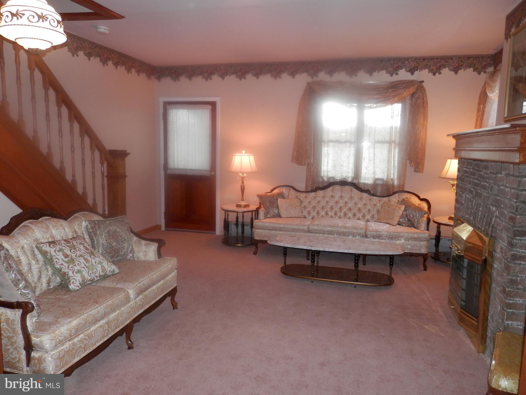 7 West Forestview Road Brookhaven, PA 19015 - Photo 8 of 54 Gallery Image 8