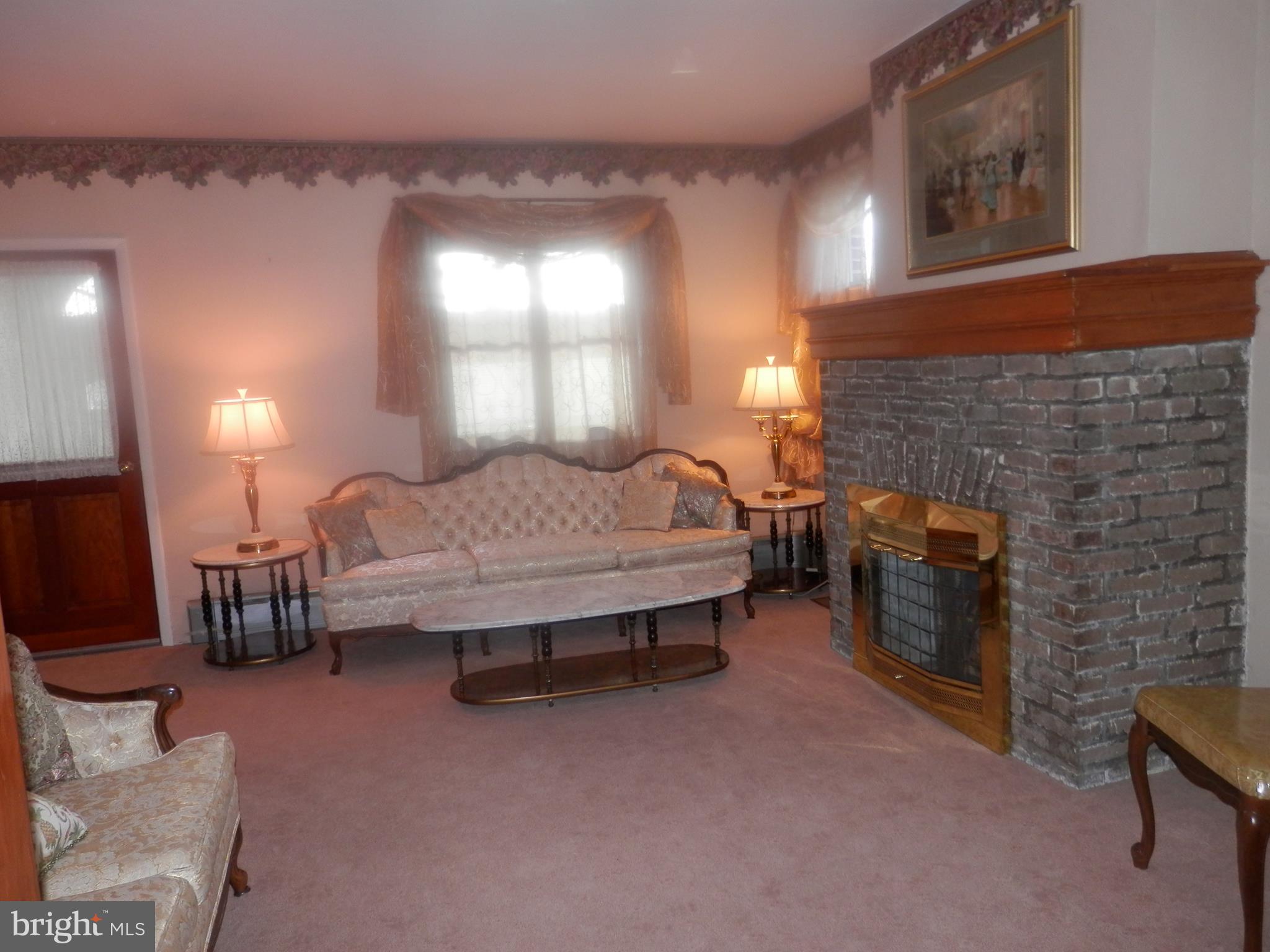 7 West Forestview Road Brookhaven, PA 19015 - Photo 10 of 54 Gallery Image 10