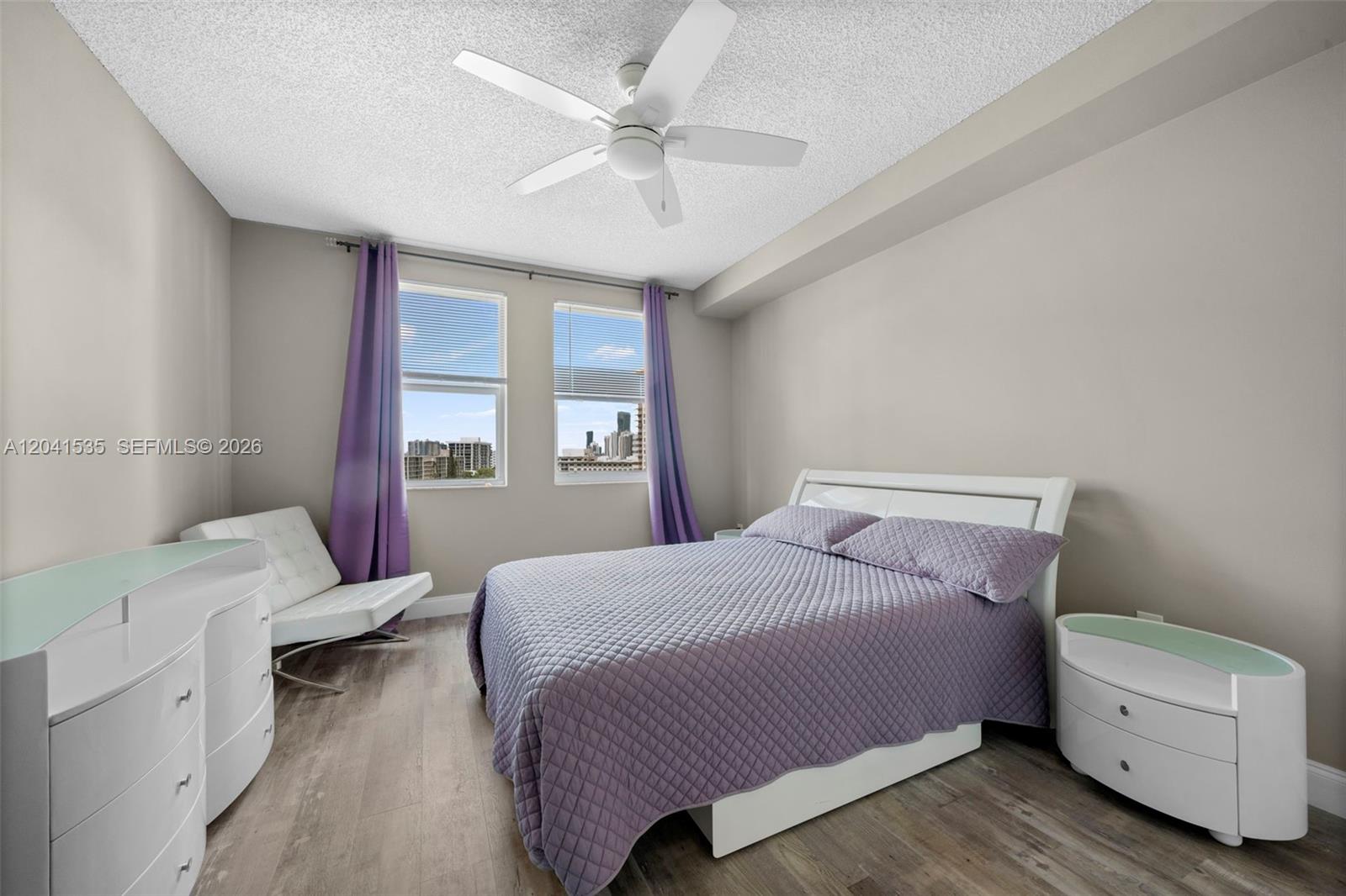 17150 North Bay Road, Unit 2913 Sunny Isles Beach, FL 33160 - Photo 13 of 24