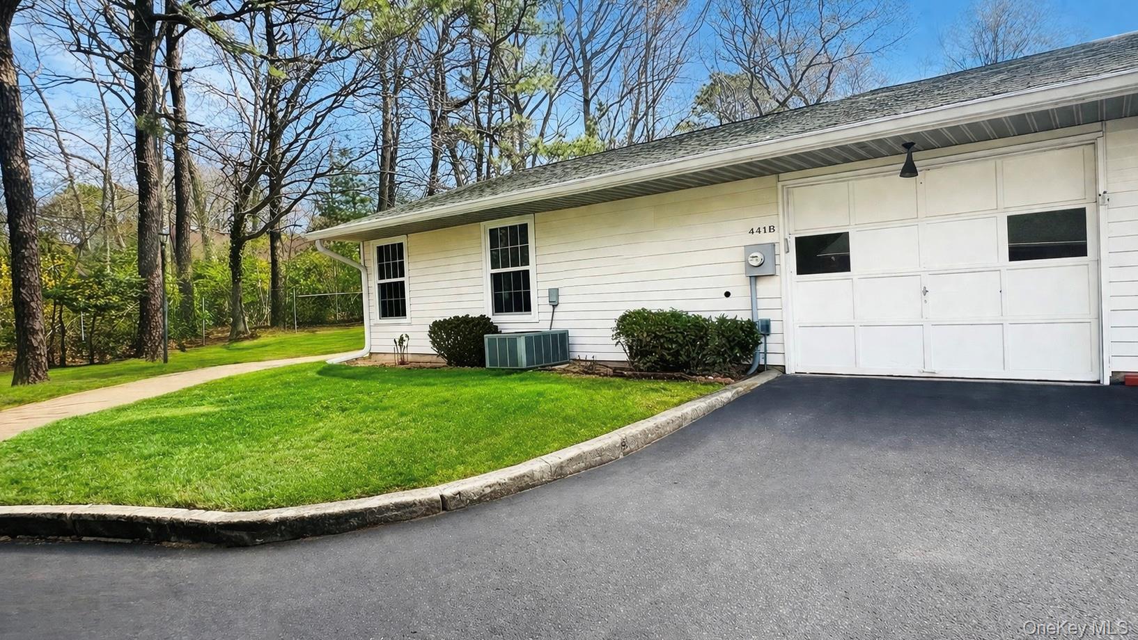 441 Arlington Drive, Unit B Ridge, NY 11961 - Photo 4 of 14